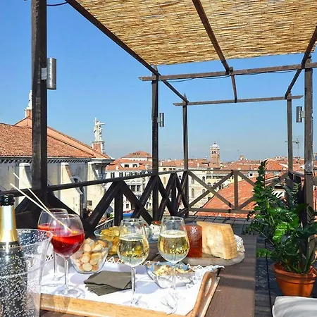 Cà Mocenigo Terrace *
